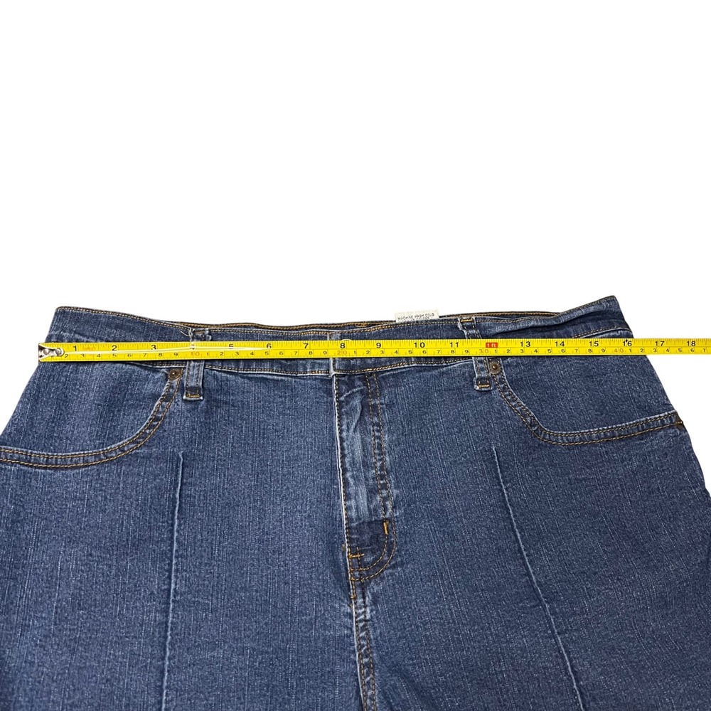 Bill Blass Jeans Womens 10 Blue Stretch Denim Shorts High Rise Seam Front Pocket - Picture 6 of 8